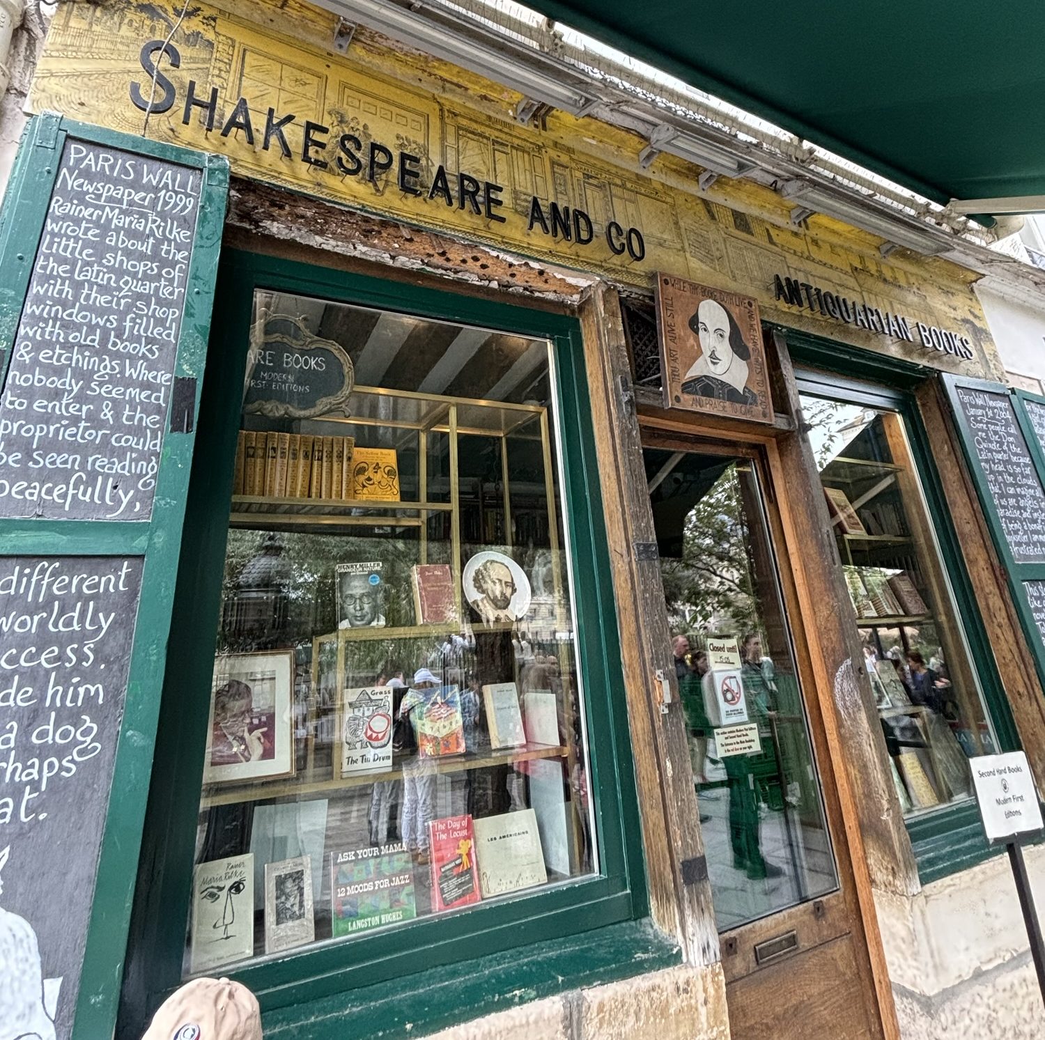 shakespeare and co