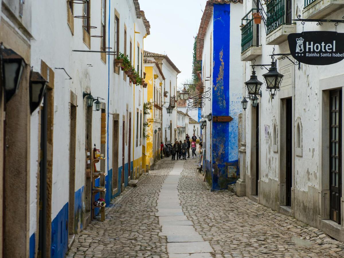 Bookish Guide to Literary&nbsp;Óbidos