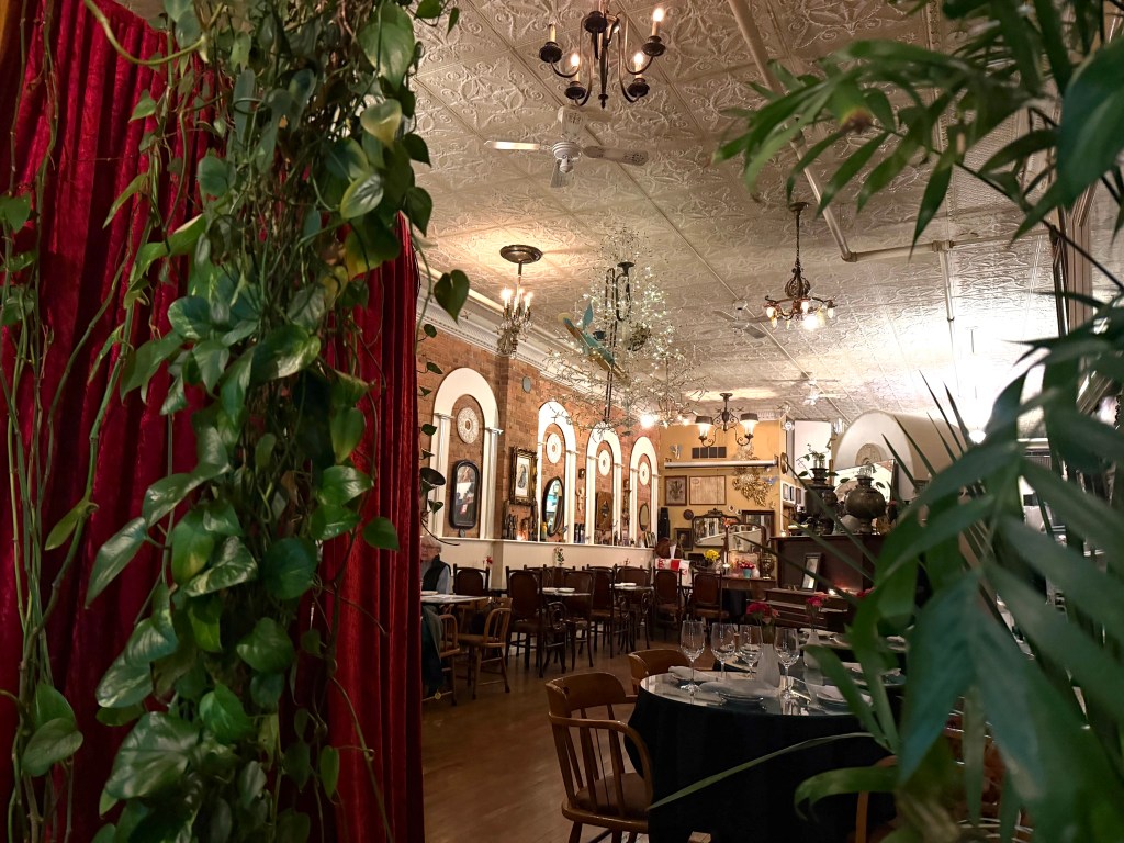 Amadeus, Where Time Forgets to Rush&nbsp;You