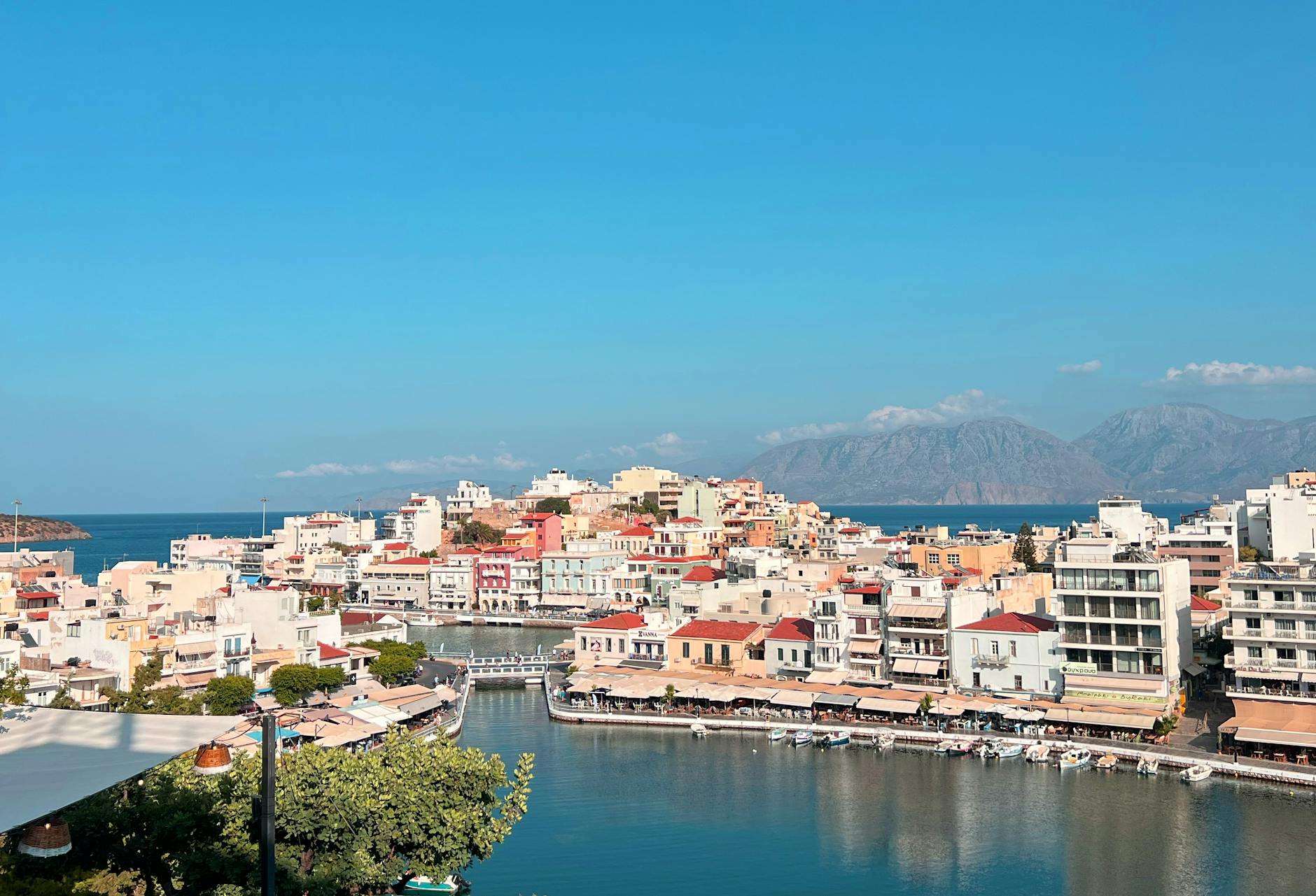 Literary Travel Guide to Crete, inspired by Victoria Hislop’s The Island